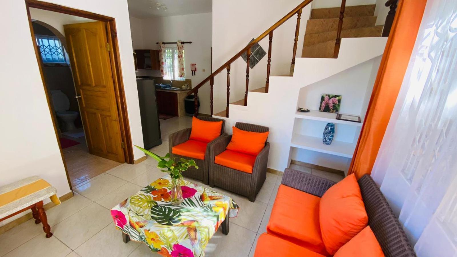 Josies Cottage Beau Vallon  Bagian luar foto